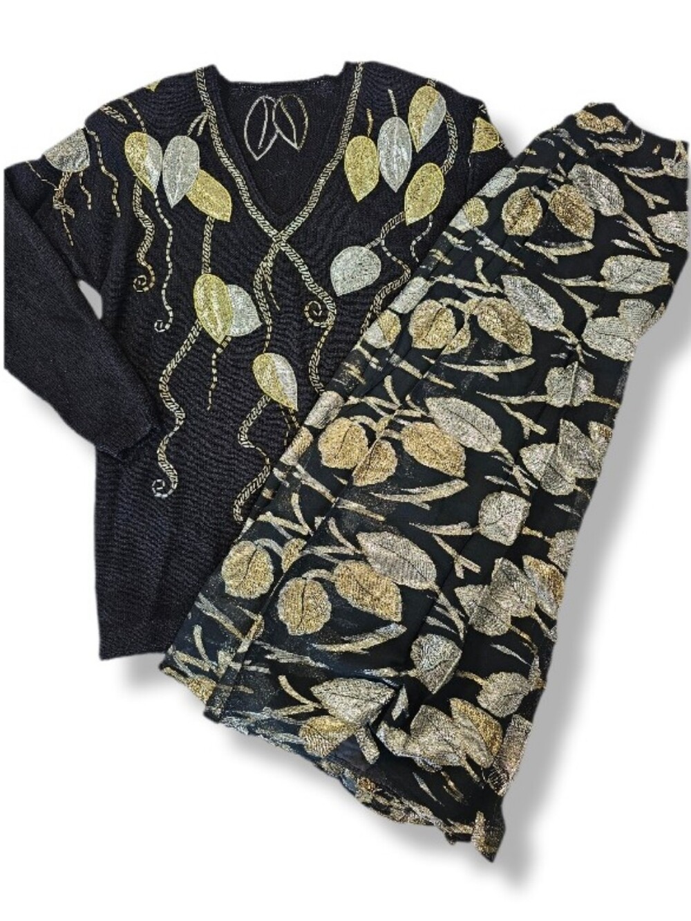 Umi Collections by Anne Crimmins 2pc Metallic Beaded Sweater & Skirt set Vintage